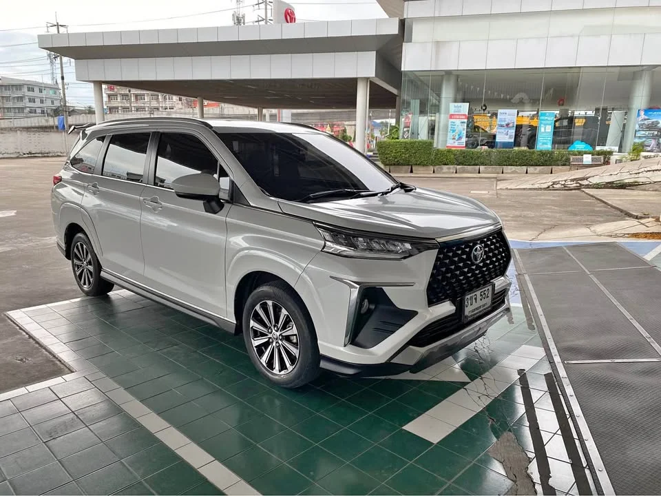 2022 Toyota Veloz III 3
