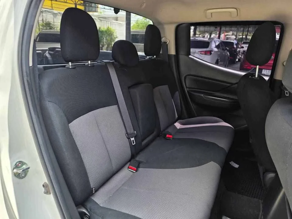 2022 Mitsubishi Triton V 2