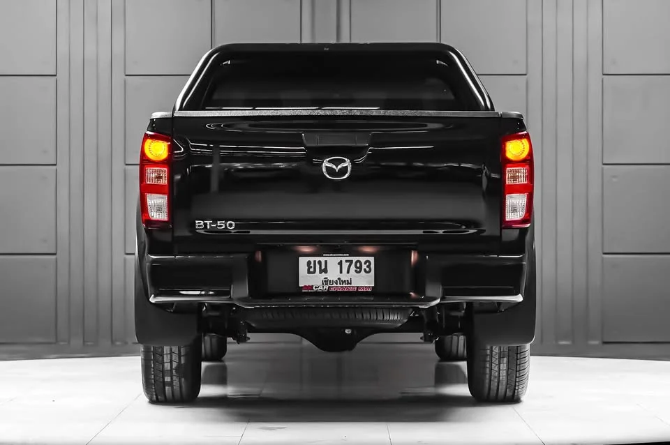 2021 Mazda BT-Series III 3