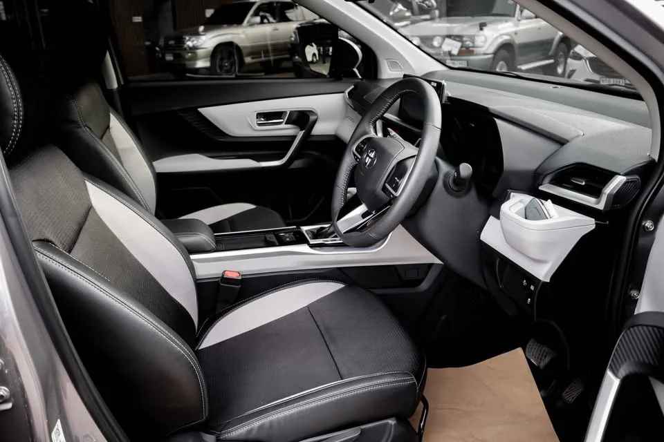 2023 Toyota Veloz III 3