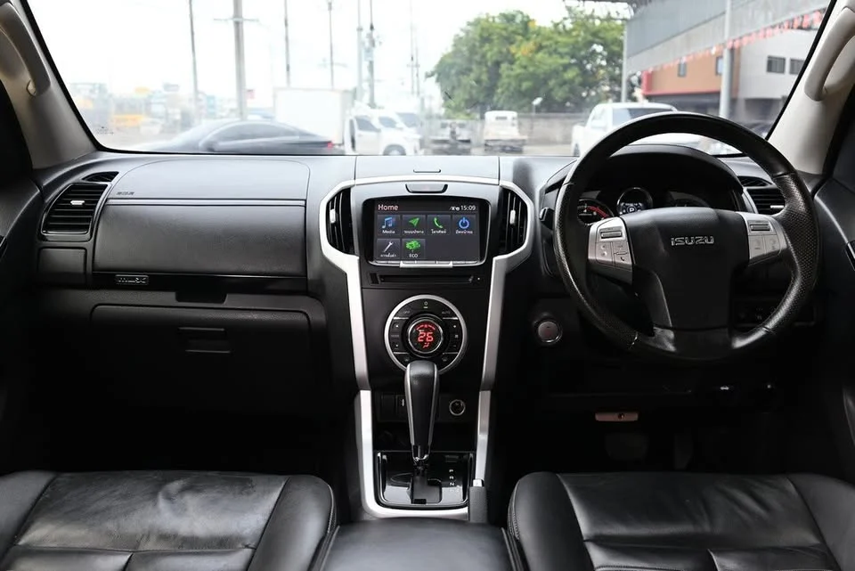 2019 Isuzu MU-X I 3