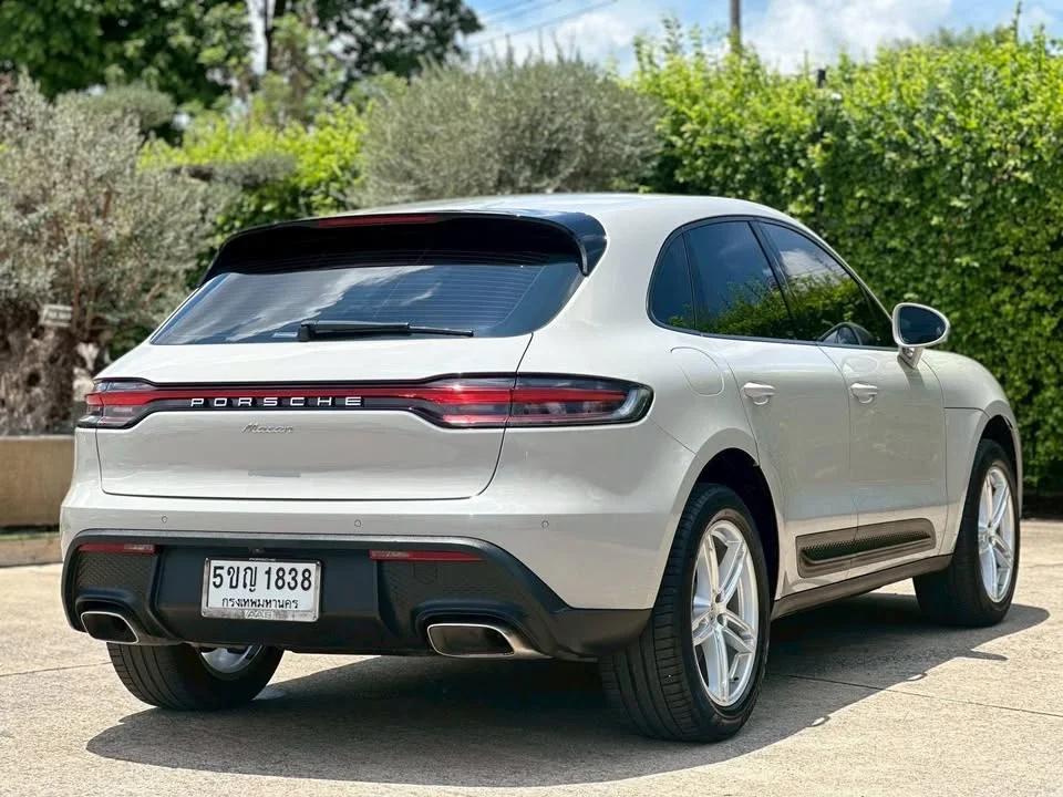 2024 Porsche Macan I 3