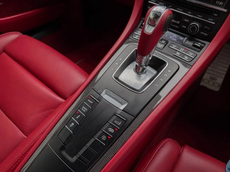 2013 Porsche Boxster and Cayman III 3