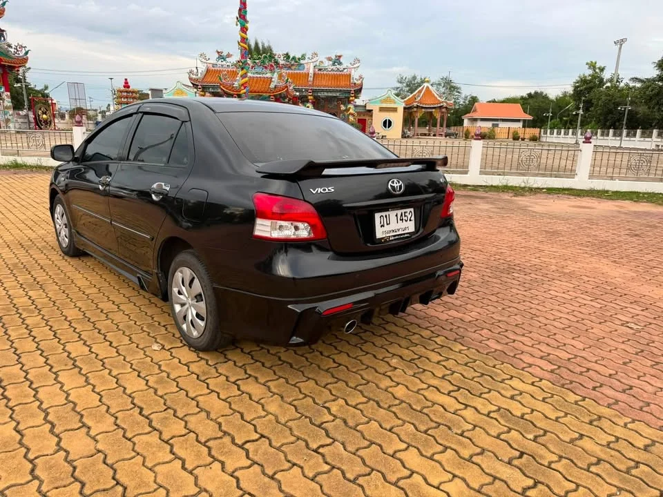 2010 Toyota Vios II 3