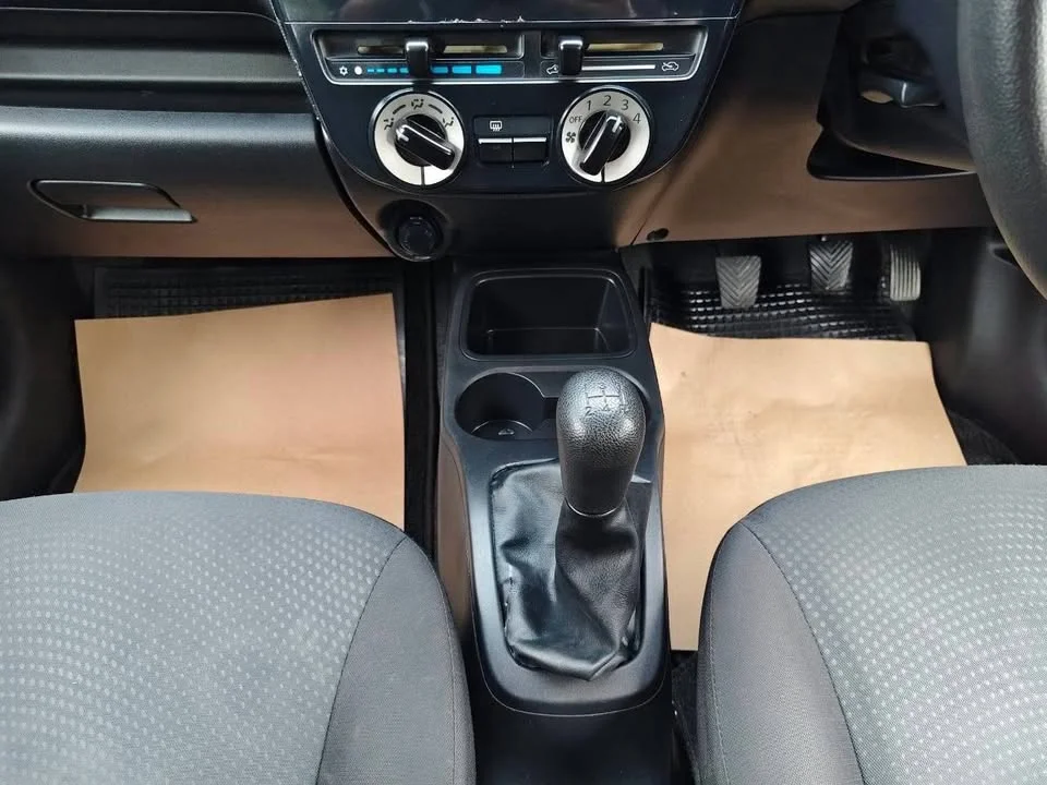 2014 Mitsubishi Attrage VI 2