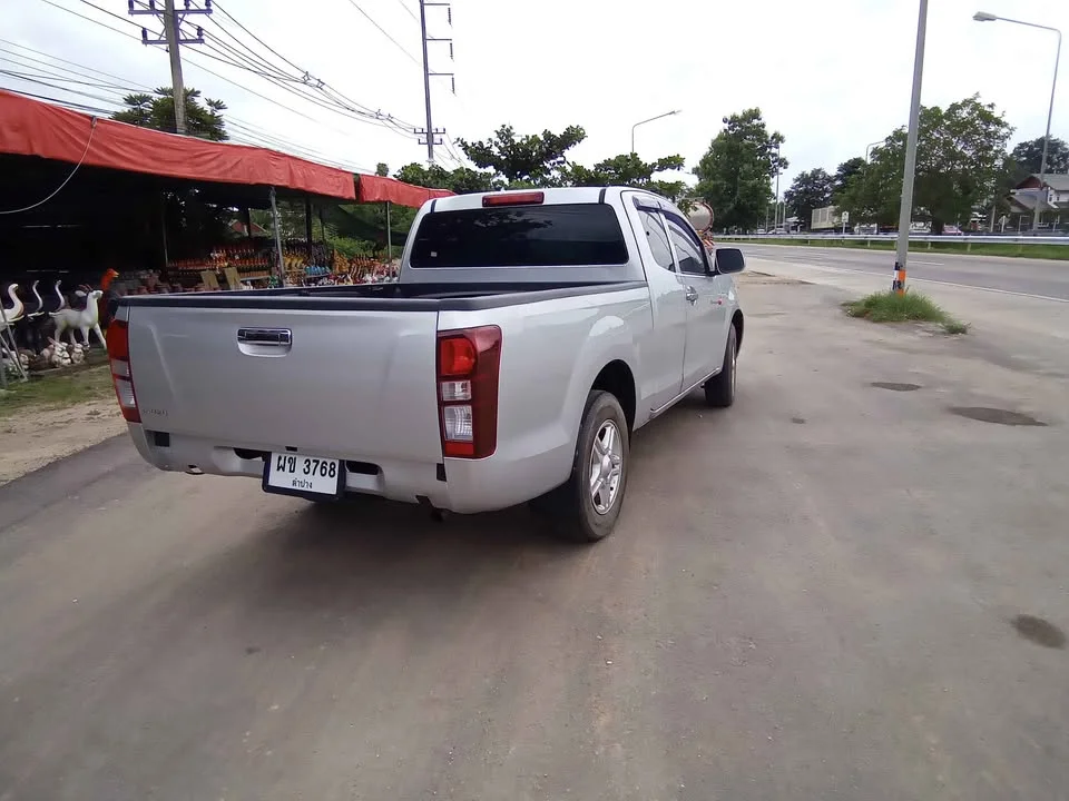 2015 Isuzu D-Max II (RT) 2