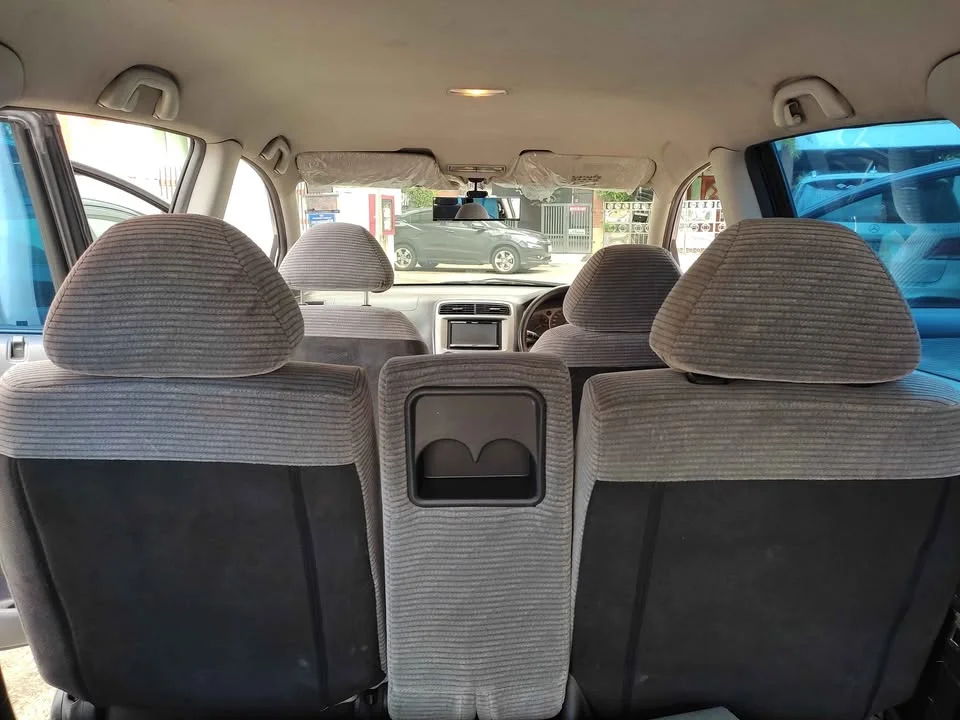 2003 Honda Stream I 3