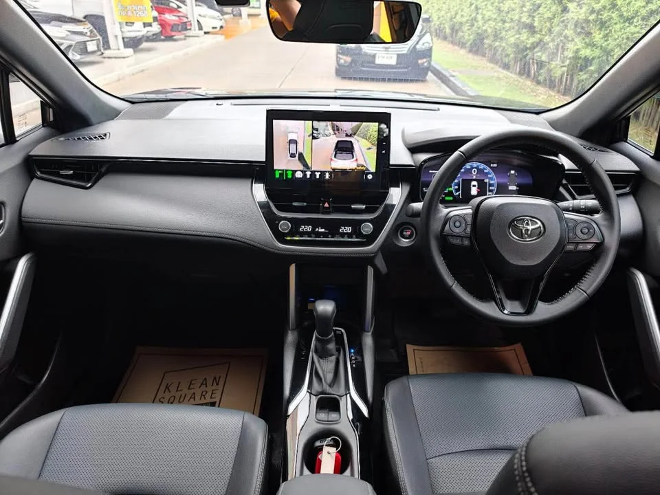 2025 Toyota Corolla Cross XG10 3