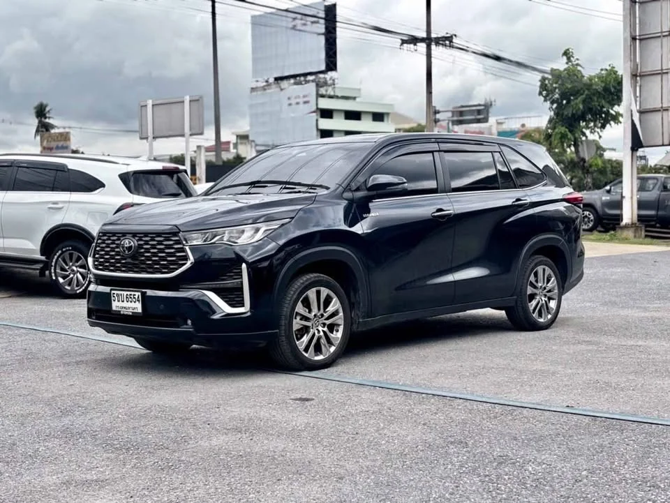 2024 Toyota Innova III 2