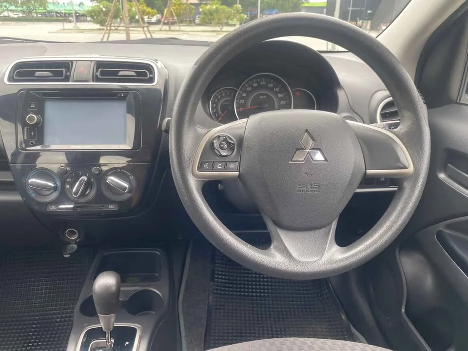 2017 Mitsubishi Mirage VI 3