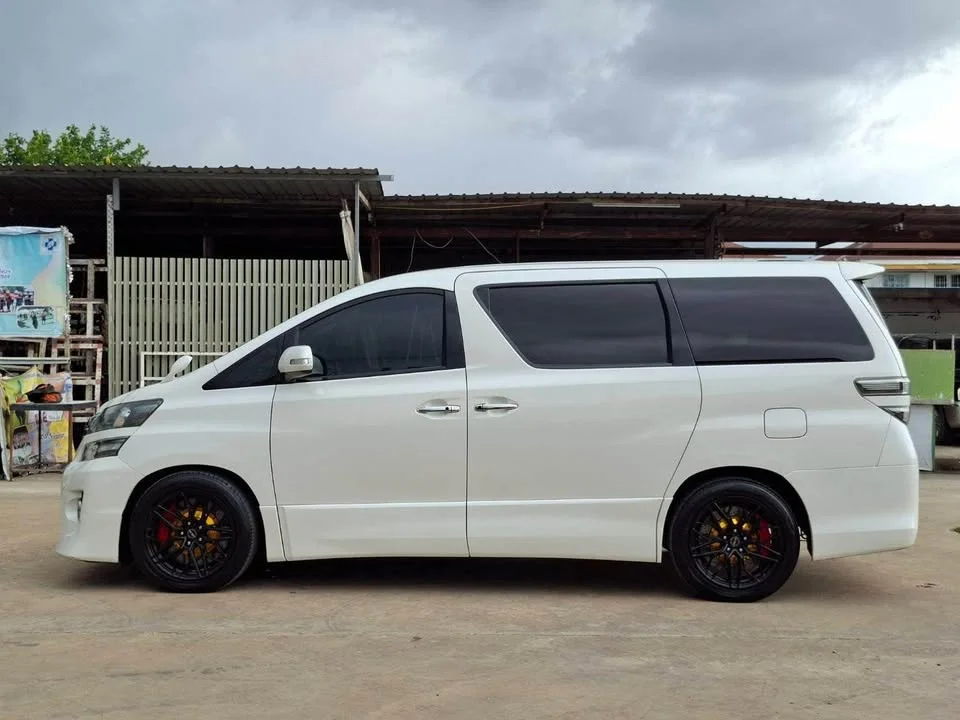 2013 Toyota Alphard, Vellfire II (AH20) 2