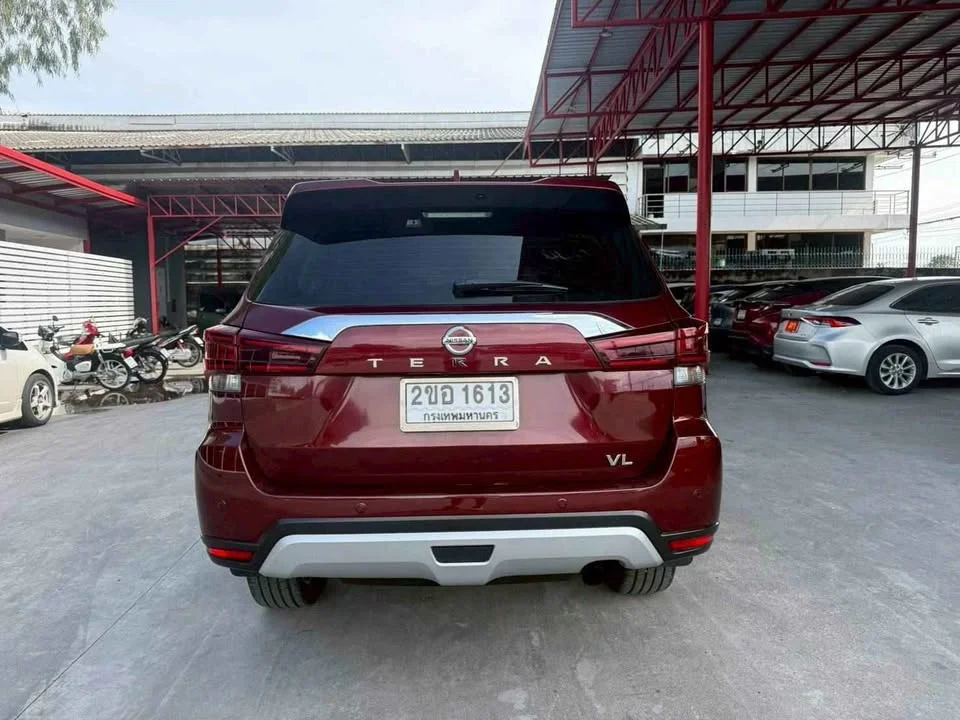 2022 Nissan Terra 2