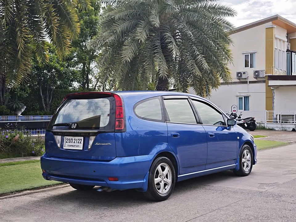 2004 Honda Stream I 2