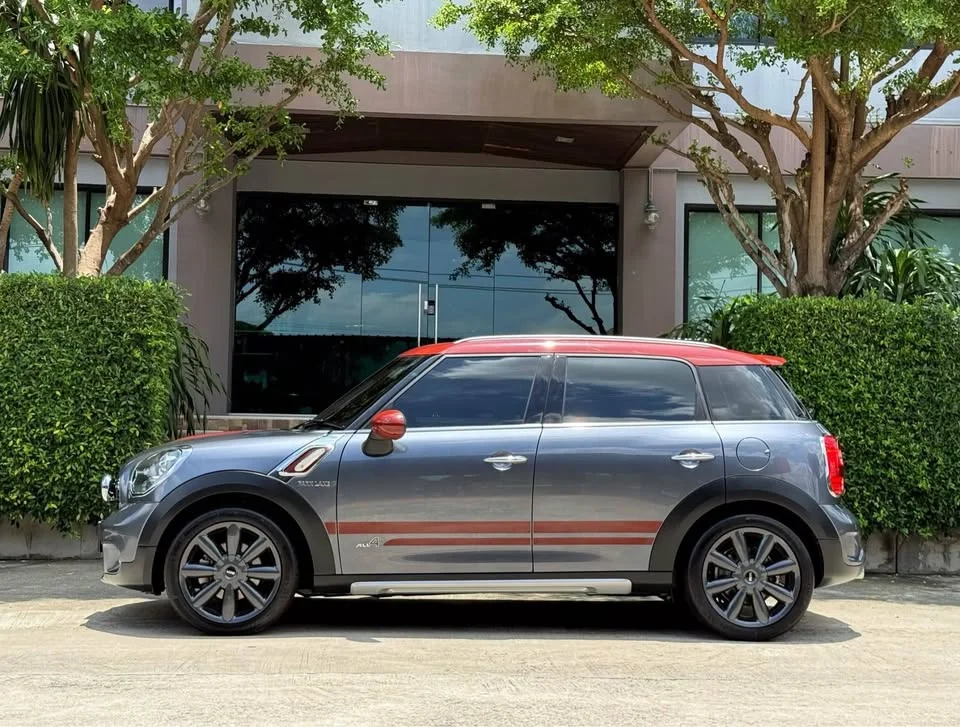 2017 Mini Countryman I 3
