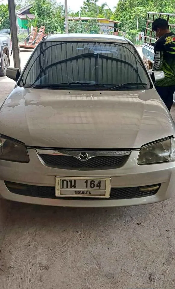 2003 Mazda 323 VIII 3