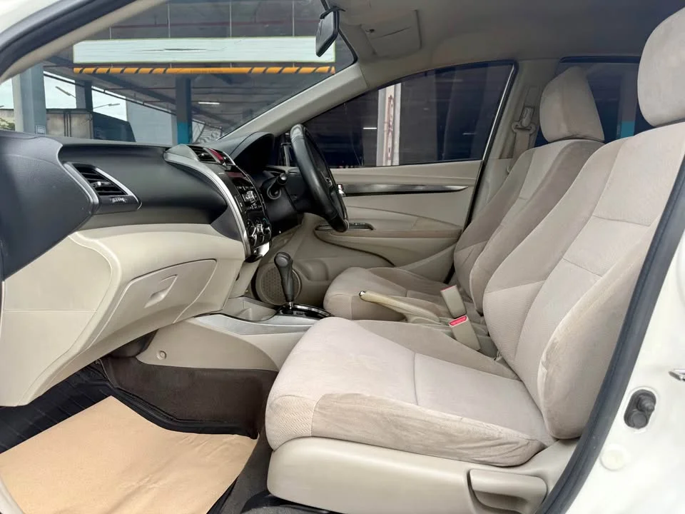2013 Honda City V 3