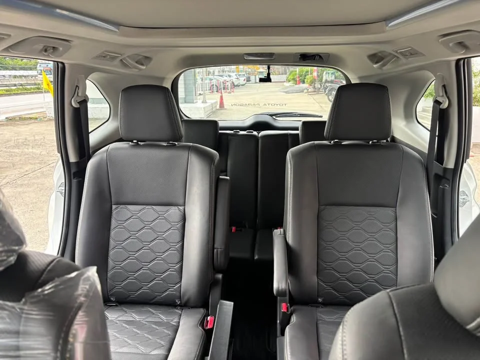 2025 Toyota Innova III 3