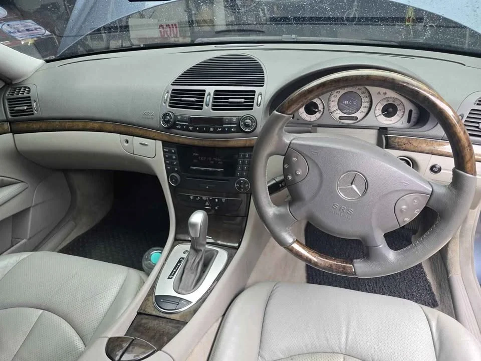 2005 Benz E-Class W211 2
