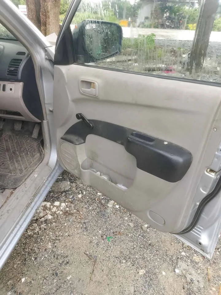 2012 Mitsubishi Triton IV 2