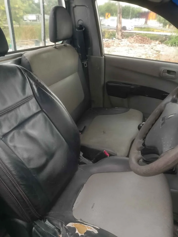 2012 Mitsubishi Triton IV 2