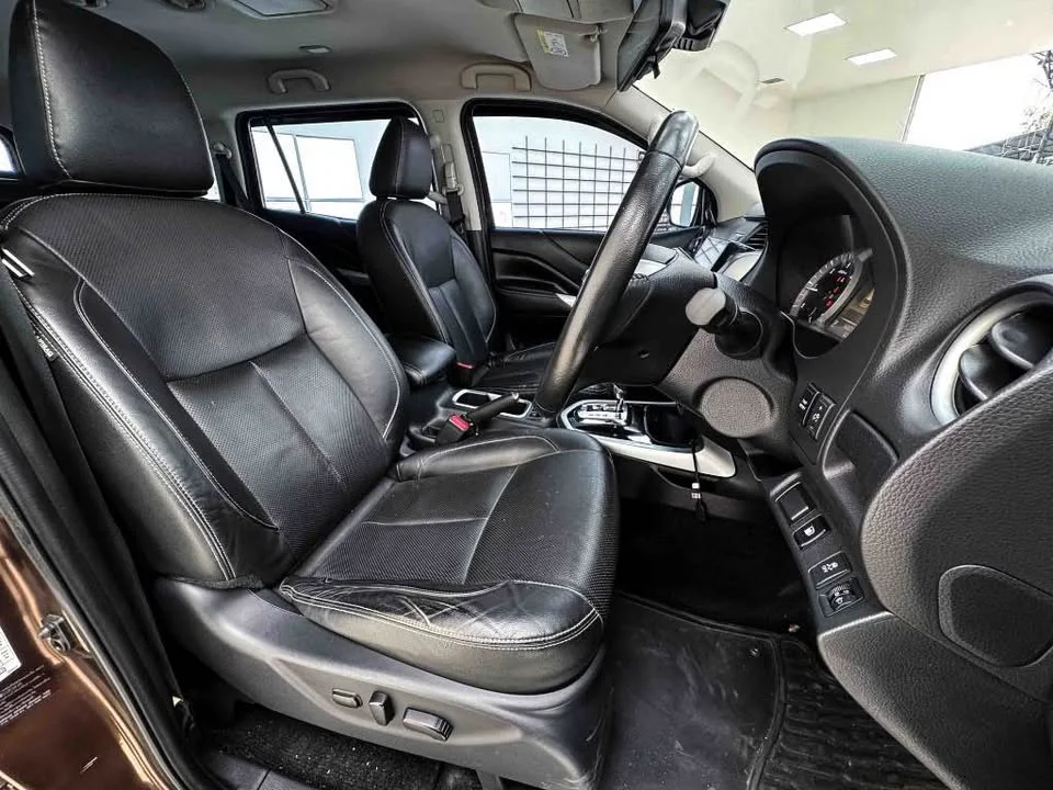 2019 Nissan Terra 2