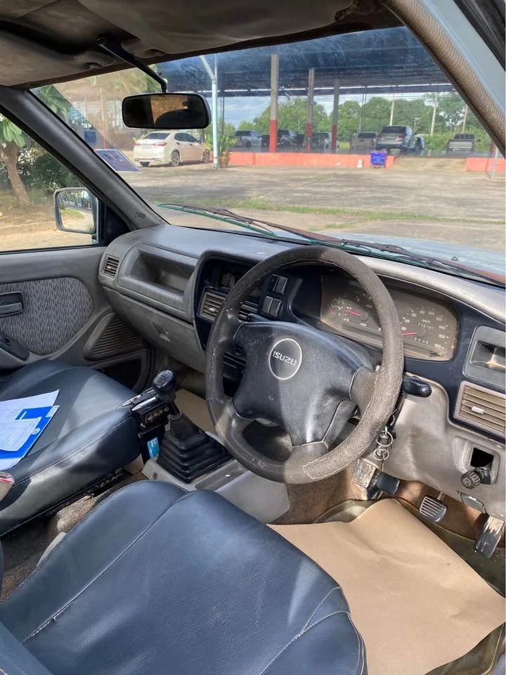 1997 Isuzu Faster Dragon Eyes III 2