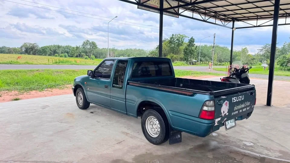 1997 Isuzu Faster Dragon Eyes III 2