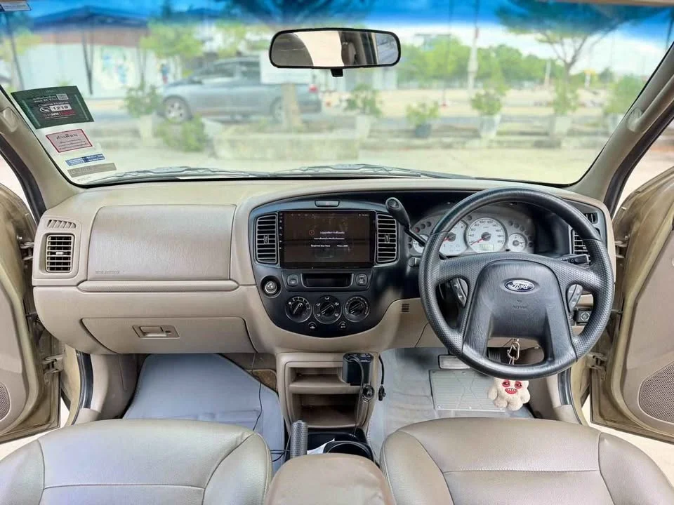2003 Ford Escape I 3