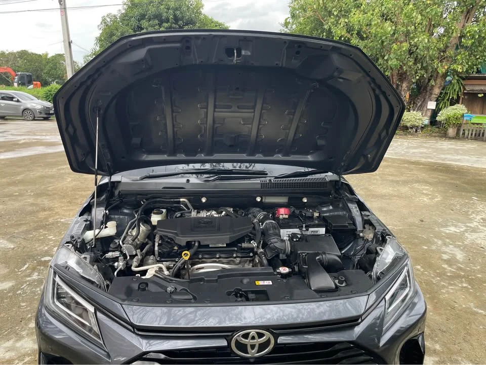 2023 Toyota Yaris ATIV IV 2
