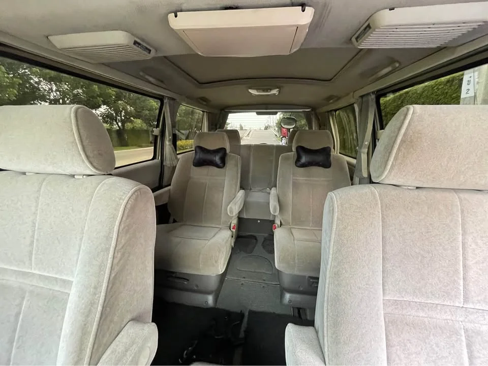 2001 Toyota Granvia H100 2
