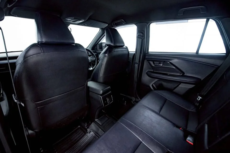 2025 Toyota Yaris Cross AC200 2