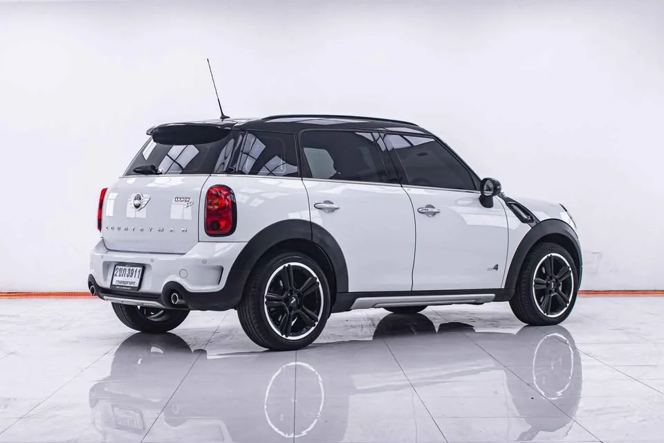 2017 Mini Countryman I 3