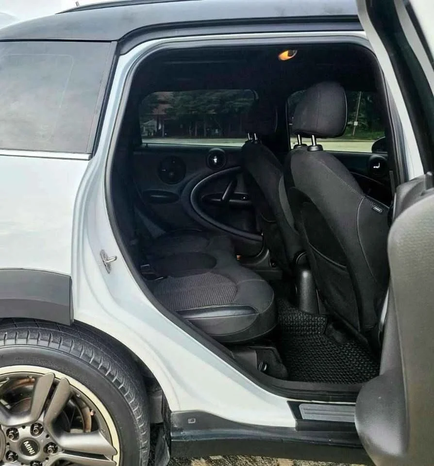 2011 Mini Countryman I 3