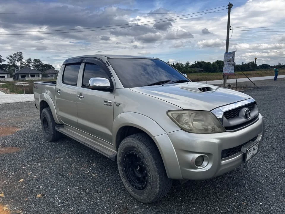 2008 Toyota Hilux VII 2