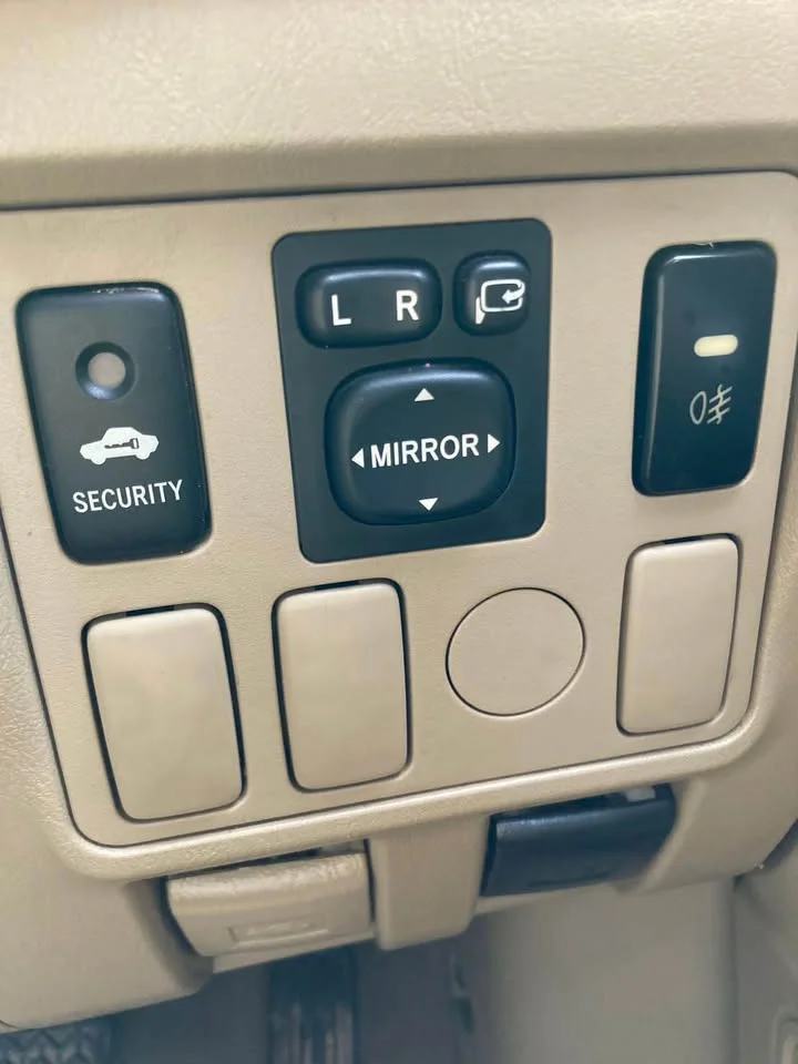 2012 Toyota Hilux VII 3