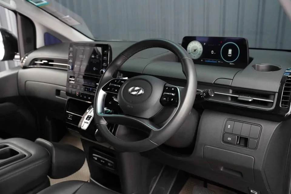 2022 Hyundai Staria US4 2