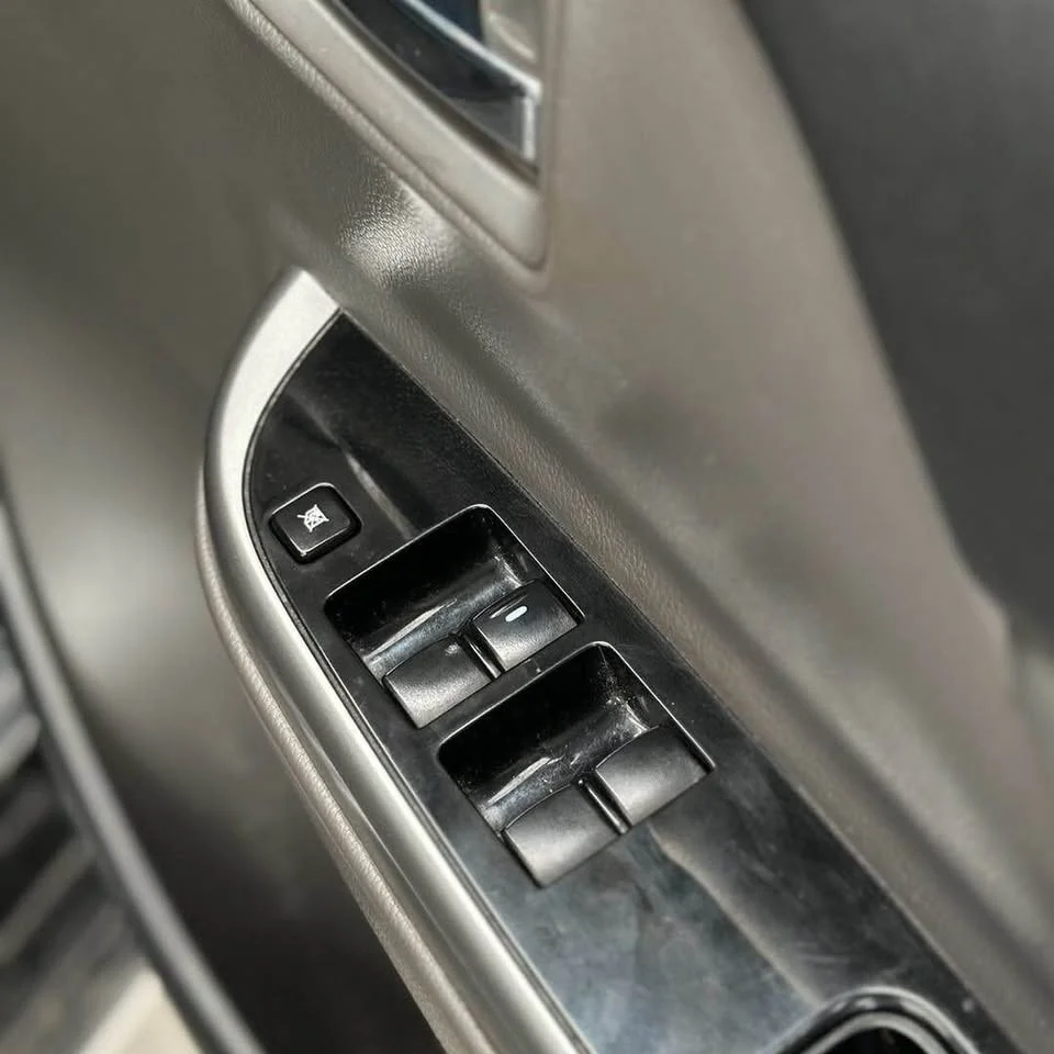 2016 Mitsubishi Triton V 2