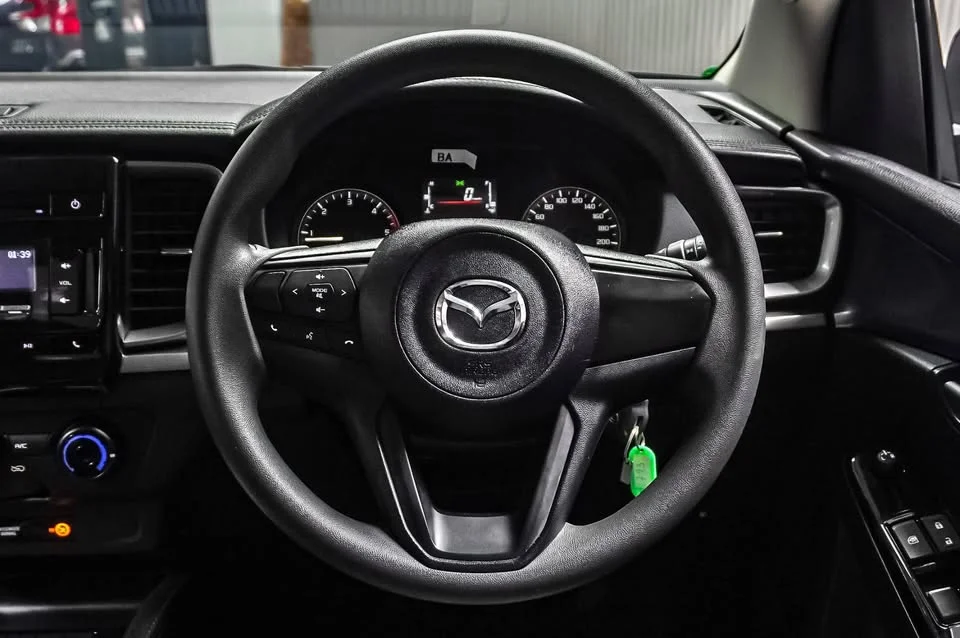 2021 Mazda BT-Series III 2