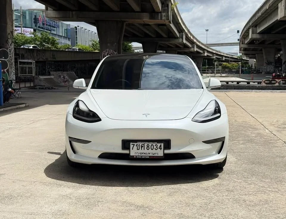 2020 Tesla Model 3 2