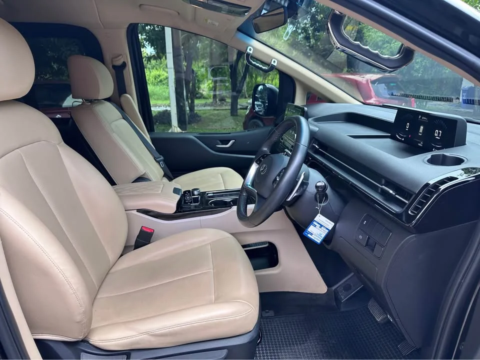 2021 Hyundai Staria US4 2