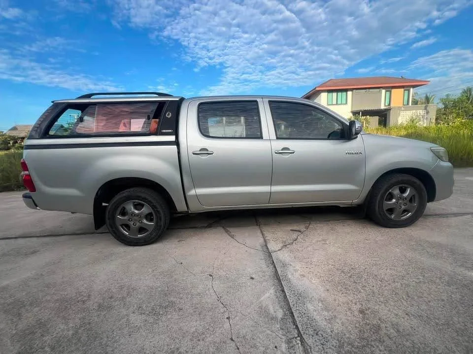 2012 Toyota Hilux VII 3