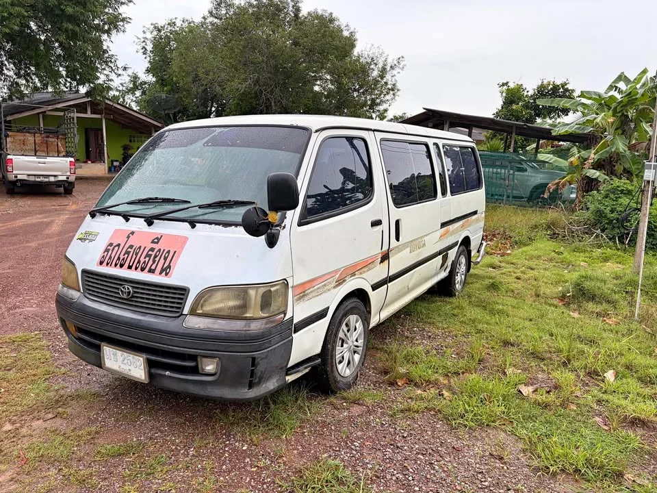 Toyota Commuter IV (H100) 3