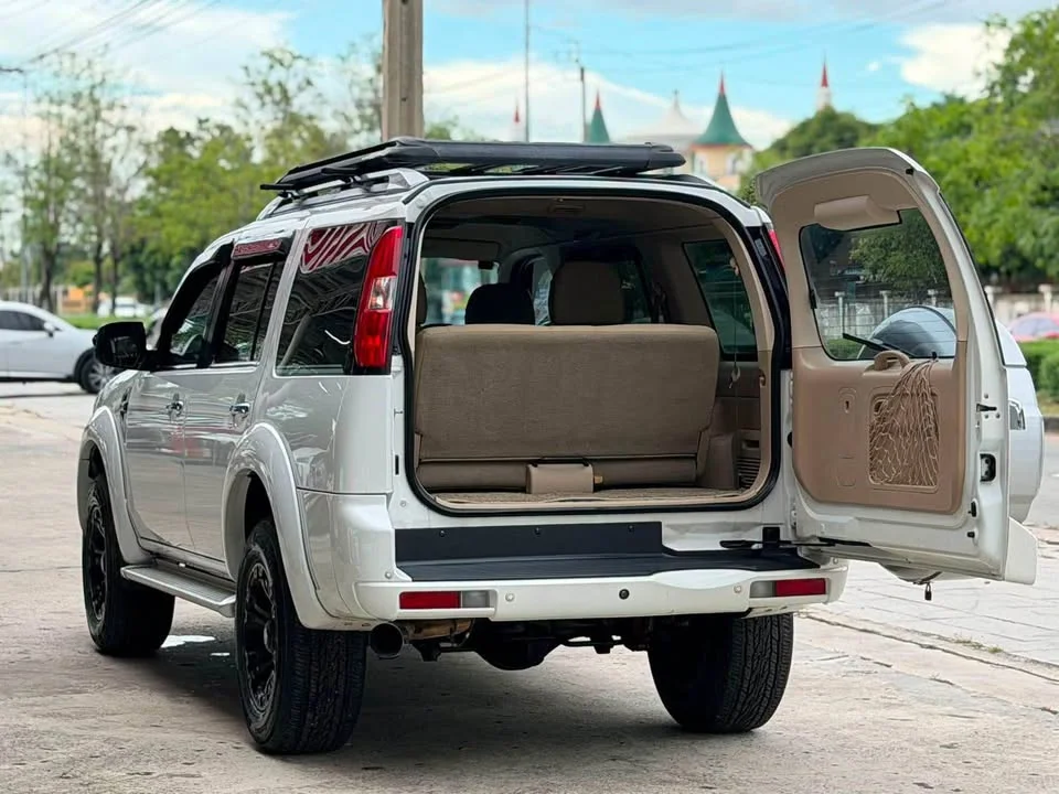 2009 Ford Everest I 2
