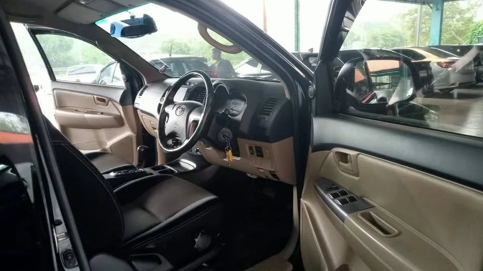 2013 Toyota Hilux VII 3