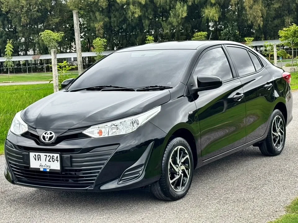 2018 Toyota Yaris ATIV III 3
