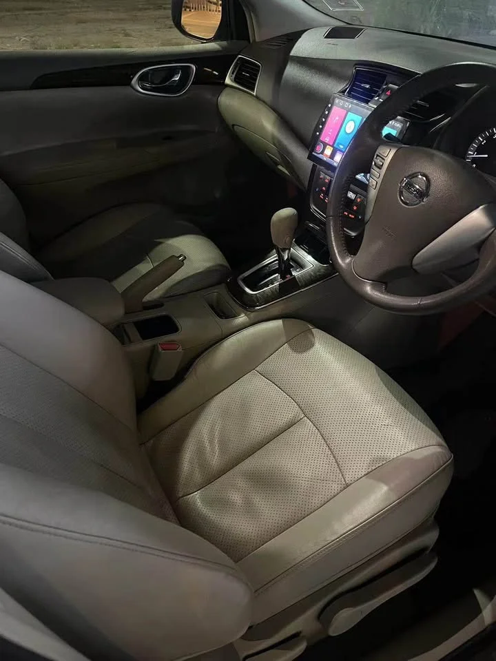 2013 Nissan Sylphy III (B17) 3