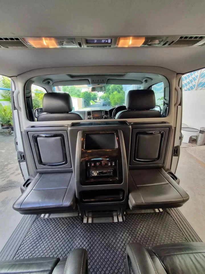 2013 Volkswagen Caravelle T5 3