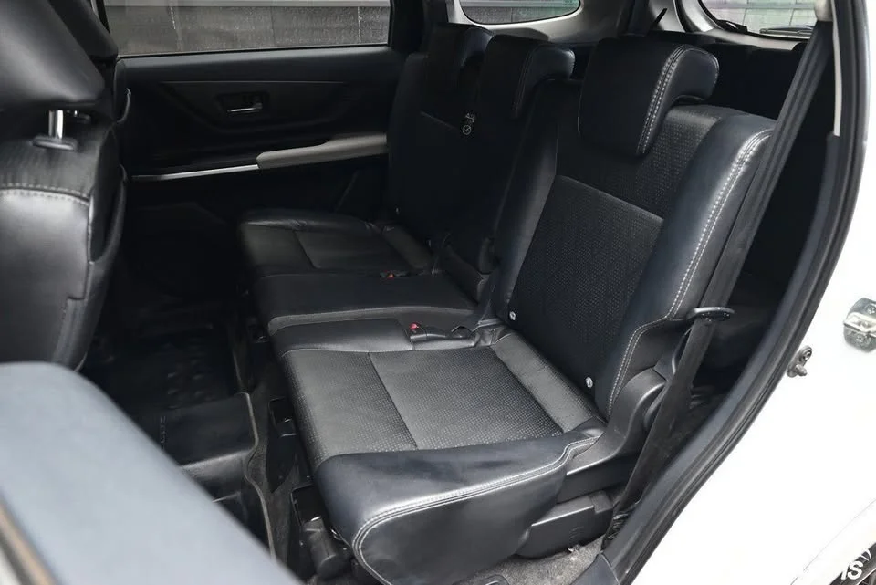 2022 Toyota Veloz III 3