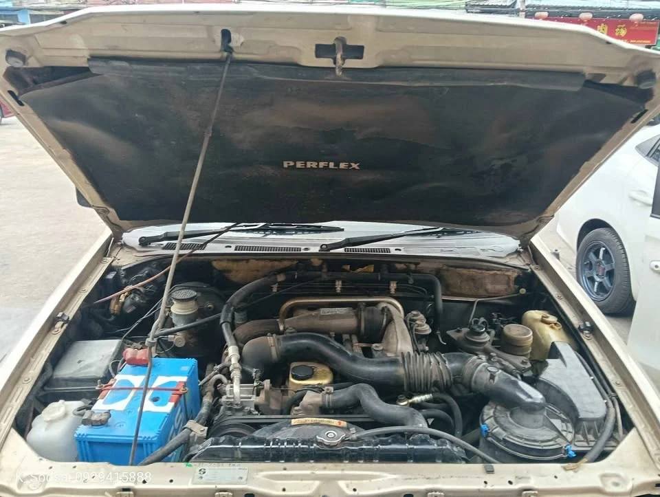 2001 Isuzu Faster Dragon Eyes III 2