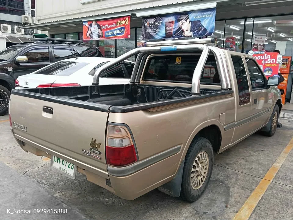 2001 Isuzu Faster Dragon Eyes III 3
